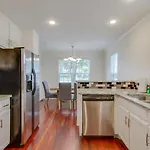 Metropolitan Huge Private Backyard * Nashville