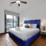 Holiday home Blue Dreams 4 Bedroom 4.5 Bath With Rooftop Lounge *