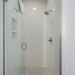 Holiday home Minutes To Broadway Modern Gated Townhome