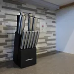 Minutes To Broadway Modern Gated Townhome *
