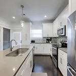 Minutes To Broadway Modern Gated Townhome Nashville