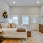 Music Charmer Tons Of Beds Thirty Day Minimum *