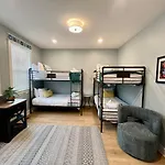 Modern Downtown Brand New Great Location * Nashville
