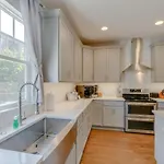 Music Finest In Edgehill 2500 Square Feet Holiday home