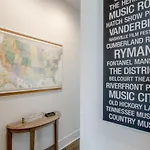Large Impressive Townhome Private Viewing Terrace * Nashville