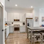 Large Impressive Townhome Private Viewing Terrace * Nashville
