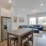 Large Impressive Townhome Private Viewing Terrace