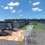 Music Hangout With Rooftop Views And Game *