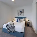 Minutes To Broadway Stunning Townhome * Nashville