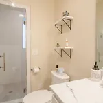 Holiday home Stylish Private Rooftop Perfect Location *