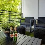 Super Luxury Maximum Space Gorgeous Decor Holiday home Nashville