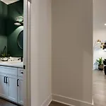 Super Luxury Maximum Space Gorgeous Decor Holiday home