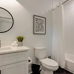 Super Luxury Maximum Space Gorgeous Decor *
