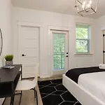 Super Luxury Maximum Space Gorgeous Decor Holiday home *