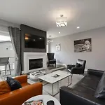 Holiday home Southside Extraordinaire Walk To Gulch Lux Four Bedroom *