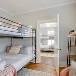 The Pink Door Beauty Stunning And Fresh Holiday home Nashville
