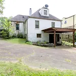 Unique And Stylish East Nashville 3 Bedroom 2.5 Bath