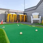 Modern Townhome With Gorgeous Patio Space