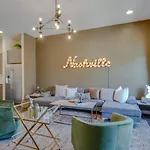 Modern Townhome With Gorgeous Patio Space Holiday home