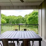 Howdy House New And Trendy With Rooftop Deck *