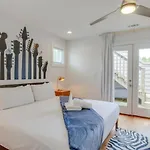 Holiday home Howdy House New And Trendy With Rooftop Deck Nashville