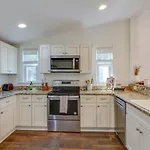 East Nash Enclave Movie Private Yard Nashville