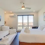 Holiday home Sleek Large Retreat 9 Beds Modern Kitchen Nashville