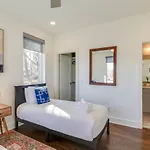 Sleek Large Retreat 9 Beds Modern Kitchen Holiday home Nashville
