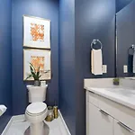 Holiday home Nashvilla Townhome Gigantic Rooftop Pure Luxury *