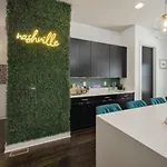 Holiday home Nashvilla Townhome Gigantic Rooftop Pure Luxury *