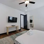 Cerulean Oasis - Rooftop Views - Heart Of The