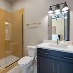 Cowgirl Up 4bd 4.5bth Rooftop Views * Nashville