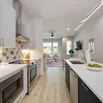 Holiday home Dolly And Denim 4 Bedroom 4.5 Bath With Spacious Rooftop Nashville