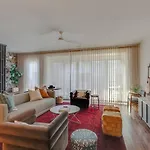Modern 4 Bedroom 2.5 Bath Gorgeous Getaway Holiday home Nashville