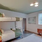 Modern 4 Bedroom 2.5 Bath Gorgeous Getaway * Nashville