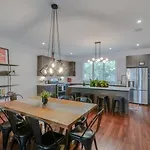 Modern 4 Bedroom 2.5 Bath Gorgeous Getaway Holiday home *