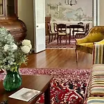 Elegance Enjoy Southern Comfort In Style Nashville