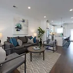 Beautiful Townhomes 2 Units With Outdoor Patios Nashville