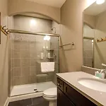 Downtown Dream Extra Bedding Minutes To Broadway Nashville
