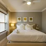 Holiday home Downtown Dream Extra Bedding Minutes To Broadway *