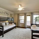 Downtown Dream Extra Bedding Minutes To Broadway Nashville
