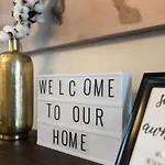 Holiday home Superstar Ultra Luxury Minutes To Downtown *