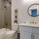 Premier Townhome East Minutes Downtown Nashville