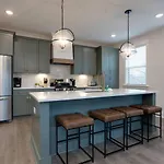 Premier Townhome East Minutes Downtown Holiday home *