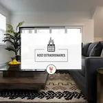 Holiday home Premier Townhome East Minutes Downtown