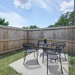 Two Spectacular Homes For Twenty Guests With Outdoor Patio