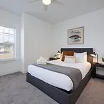 Holiday home Two Side By Side Townhomes West Luxury *
