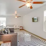 Dreamer - Mins To Downtown - 3br 2.5bath Holiday home