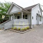 Nashville Dreamer - Mins To Downtown - 3Br 2.5Bath