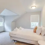 Dreamer - Mins To Downtown - 3br 2.5bath
